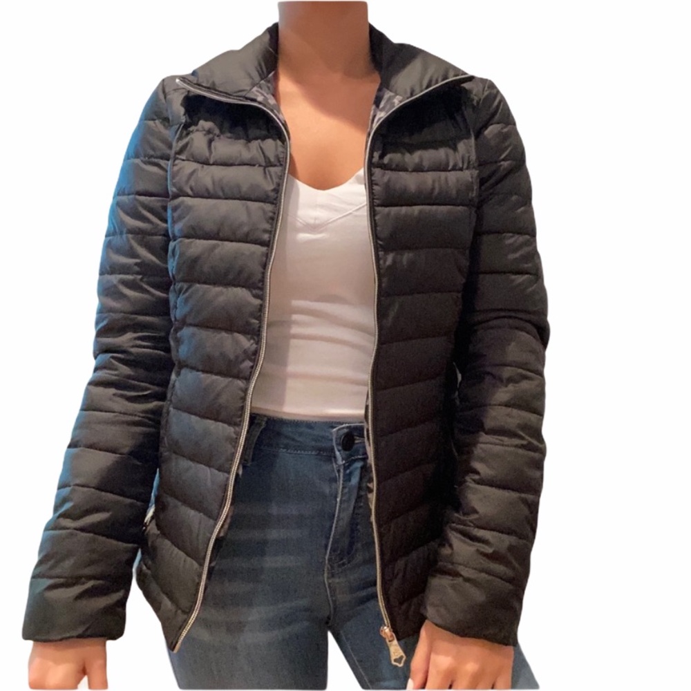BRAND NEW FOREVER 21 JACKET
